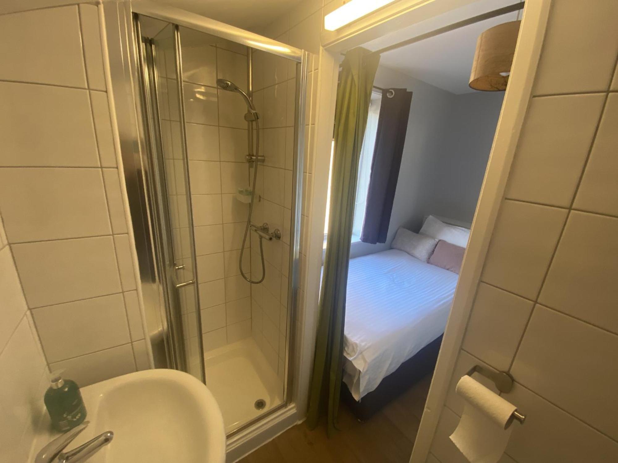 Grosvenor Place Gasthof 3*
