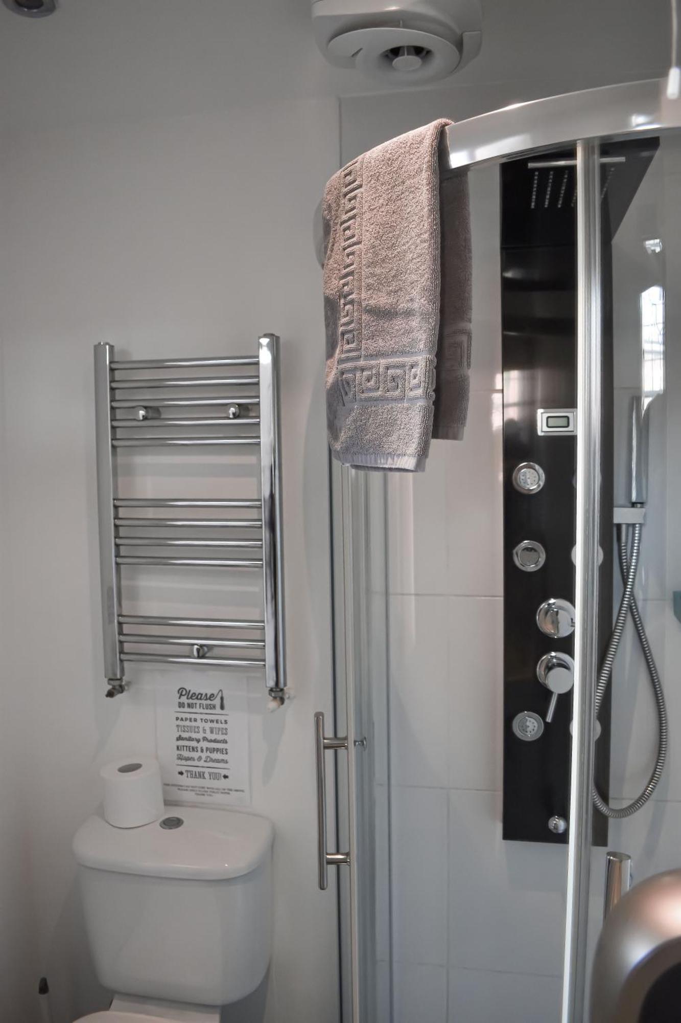 Grosvenor Place Guest house Chester